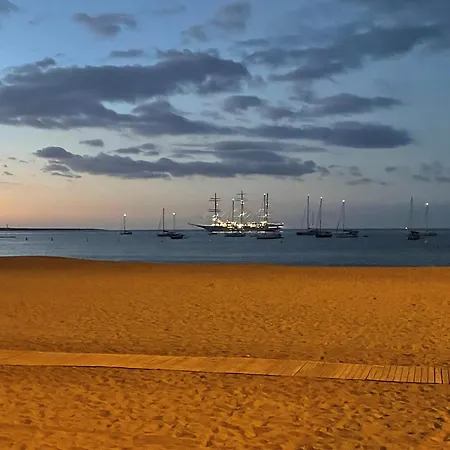 Апартаменты En Playa Vistas. Veramar. Free Parking, Pool! Лос Кристианос